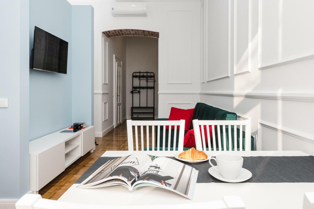 Old Time Apartments Krakow Luaran gambar