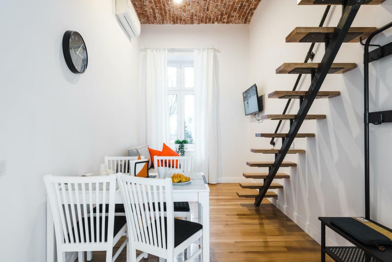Old Time Apartments Krakow Luaran gambar