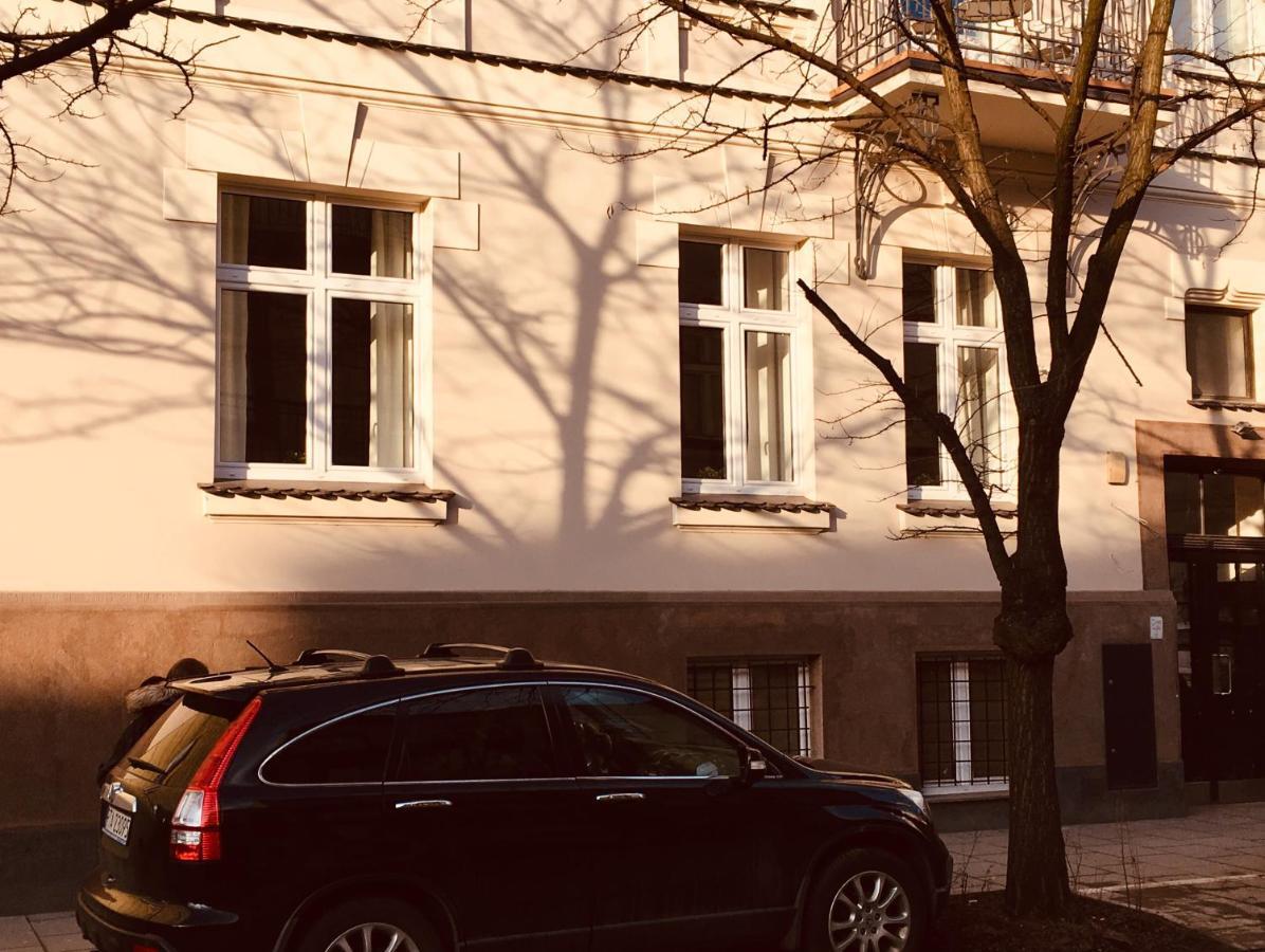 Old Time Apartments Krakow Luaran gambar