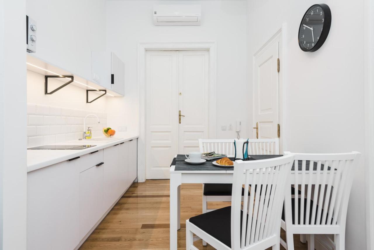 Old Time Apartments Krakow Luaran gambar
